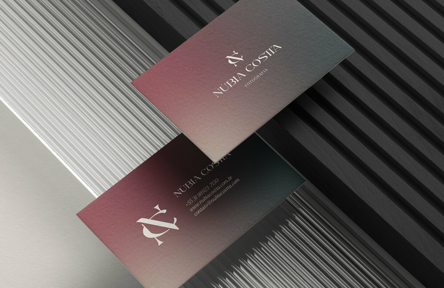 Identidade Visual Núbia Costta • Design de Logotipo e Marca