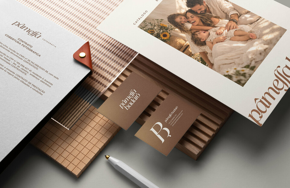 Identidade Visual Pâmella Badaró • Design de Marca para Fotógrafa